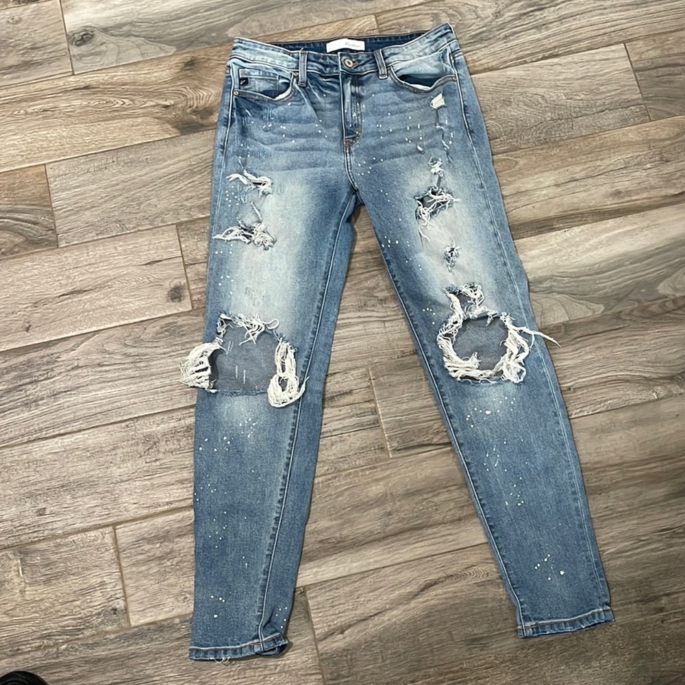 Distressed Kancan jeans